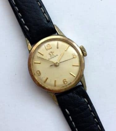 Small Omega Ladies Watch Vintage gold 