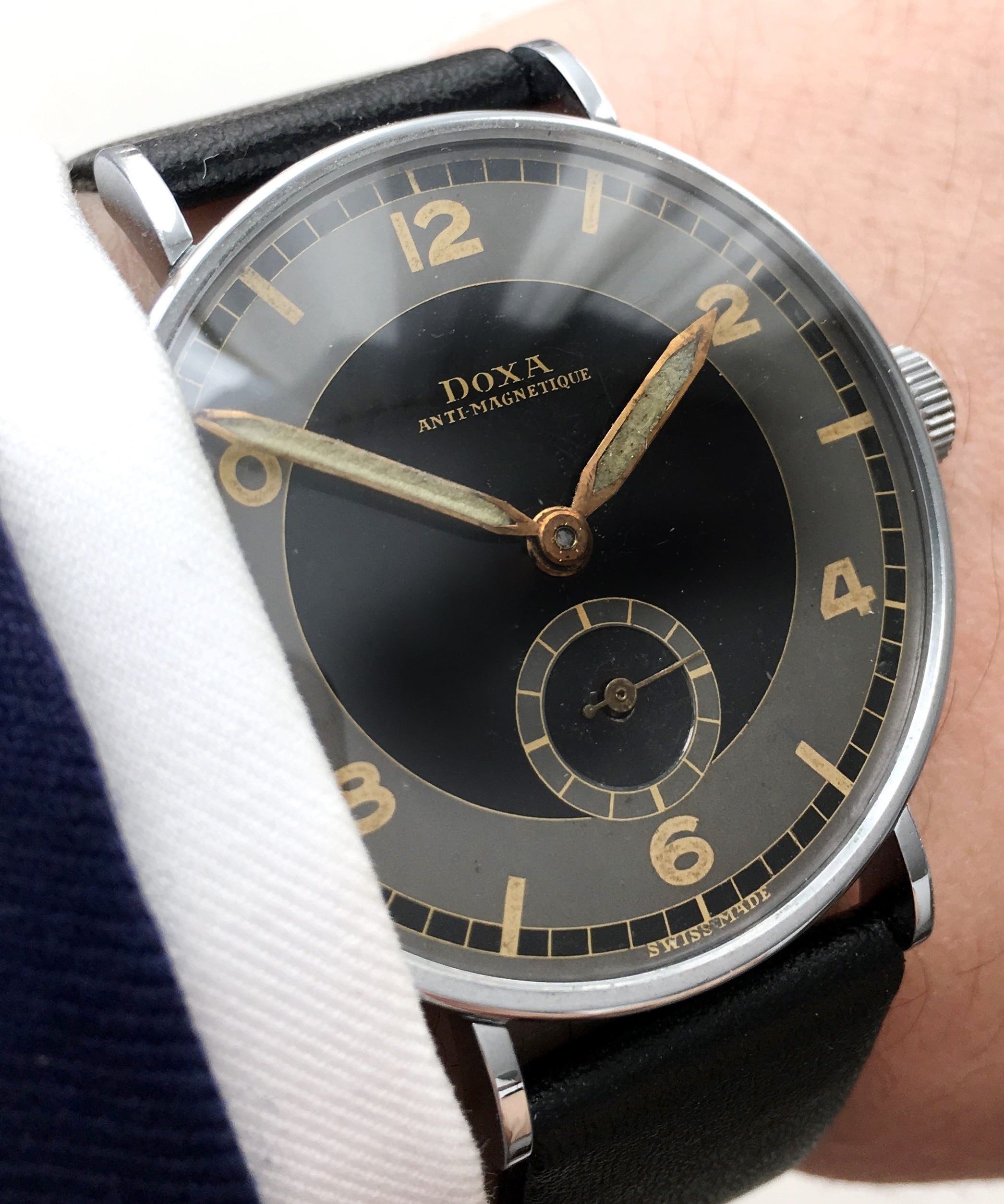 vintage doxa watches graphics