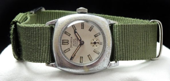 Military Helvetia Vintage Uhr Beyer Zurich signiert