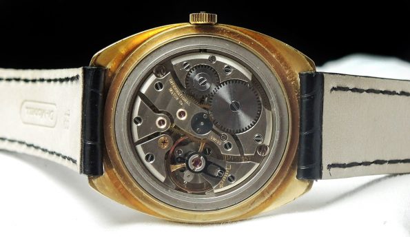 Amazing IWC Solid Gold Vintage Linen dial