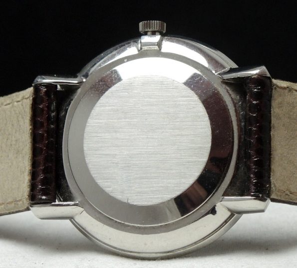 Perfect Omega De Vill Linen Dialed Vintage Watch 33mm
