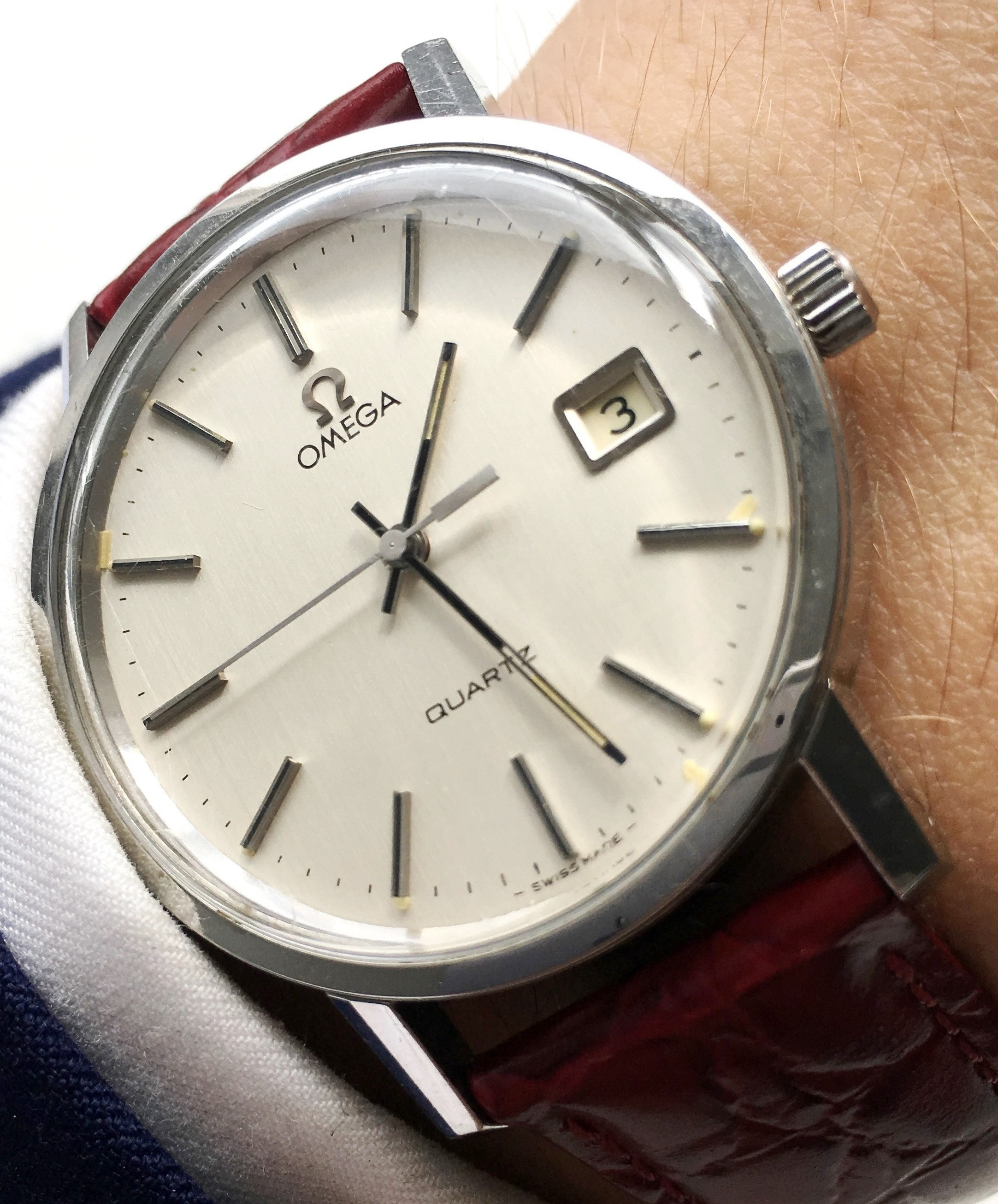 omega quartz watch