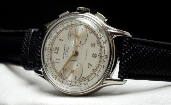 Perfect Chronograph Suisse Vintage Chrono in Steel Stahl