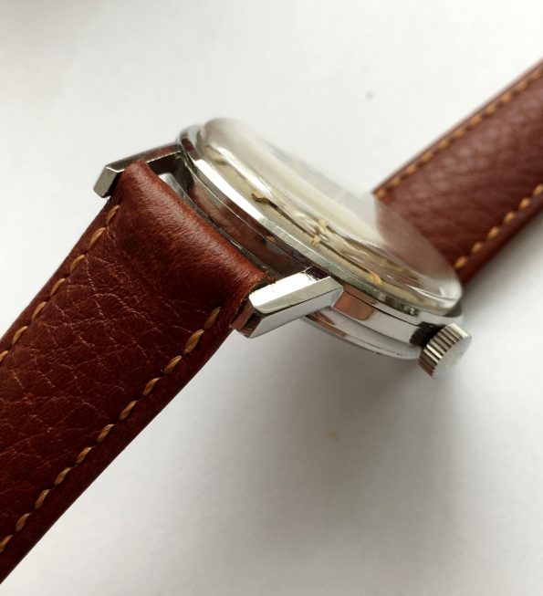 Extremely rare Longines Conquest Automatic Sector Linen dial