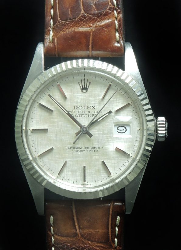 Genuine Rolex Datejust with perfect linen dial Automatic