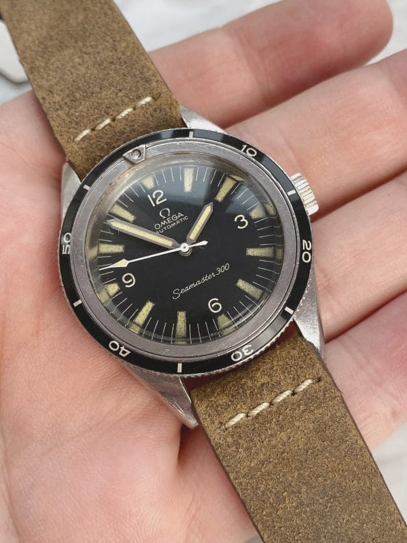 TRANSITIONAL Omega Seamaster 300 Vintage Diver ref 14755-1 with EXTRACT