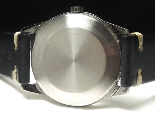 Beautiful IWC Vintage Steel Wristwatch with Original Linen Dial