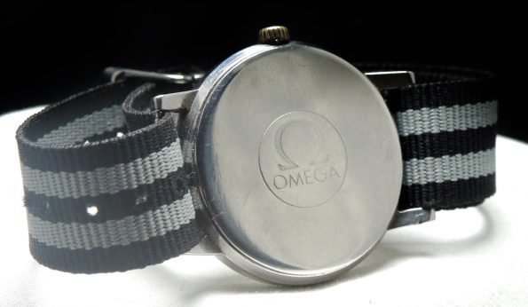 Beautiful Omega Geneve Date grey dial