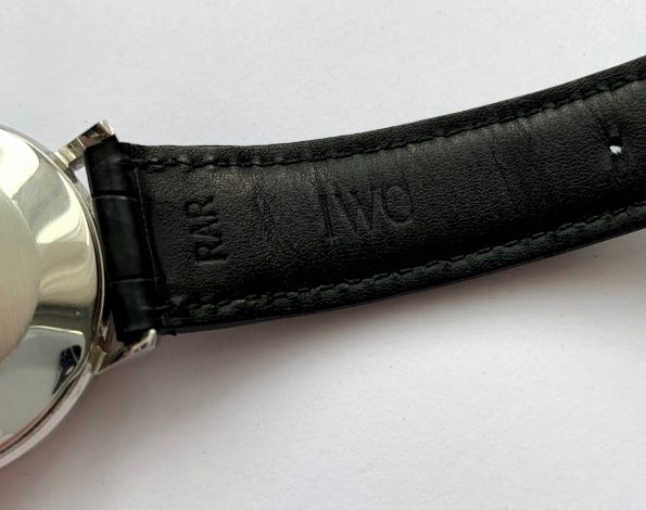 Perfect 35mm Vintage IWC Automatic with Extract of Archieves