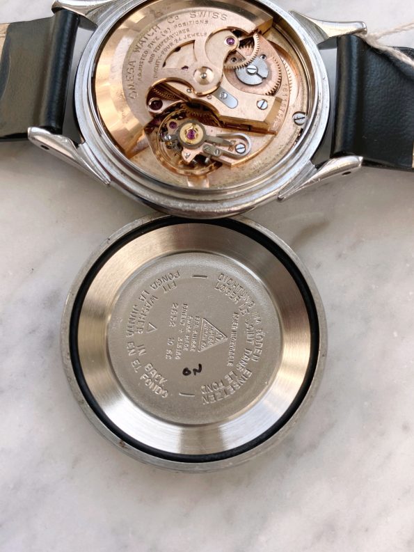 Vintage Omega Constellation Automatik Chronometer schwarz restauriert Pfeilspitzenindizen