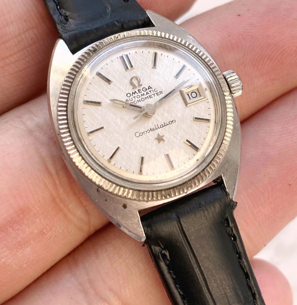 Damen Omega Constellation Vintage Leinenziffernblatt Automatik Chronometer