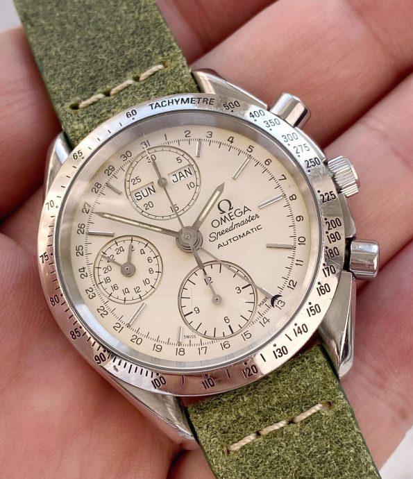 Serviced Omega Speedmaster Triple Date Automatic Steel Chronograph 175054 Cream Dial