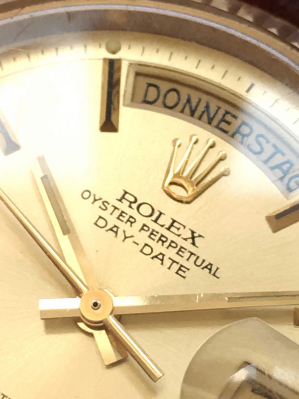 18k Vollgold Rolex DayDate Präsident Stepped Sigma Dial