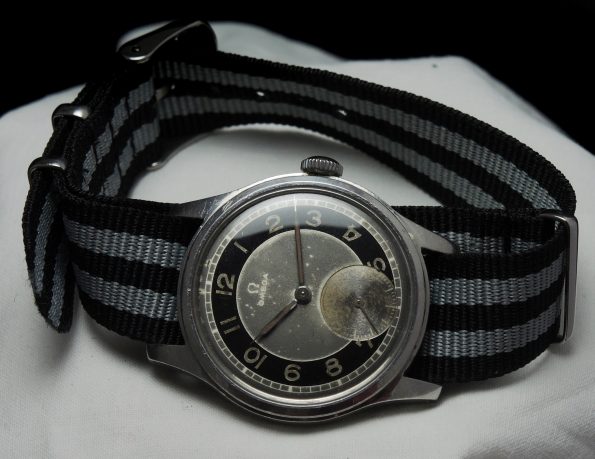 Omega Souverän Military black grey two tone dial 1945