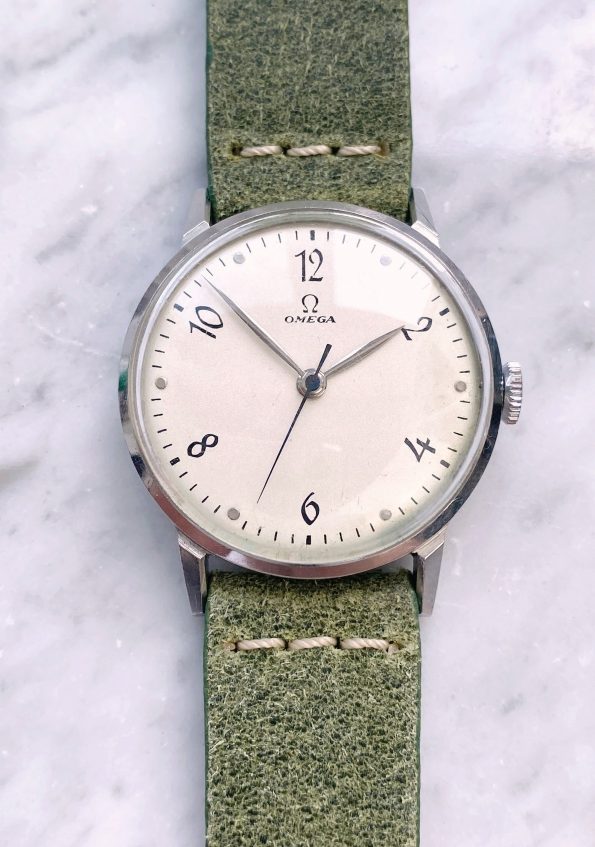 Vintage Omega Uhr Handaufzug mit grünem Vintage Ecru Lederband 30t2