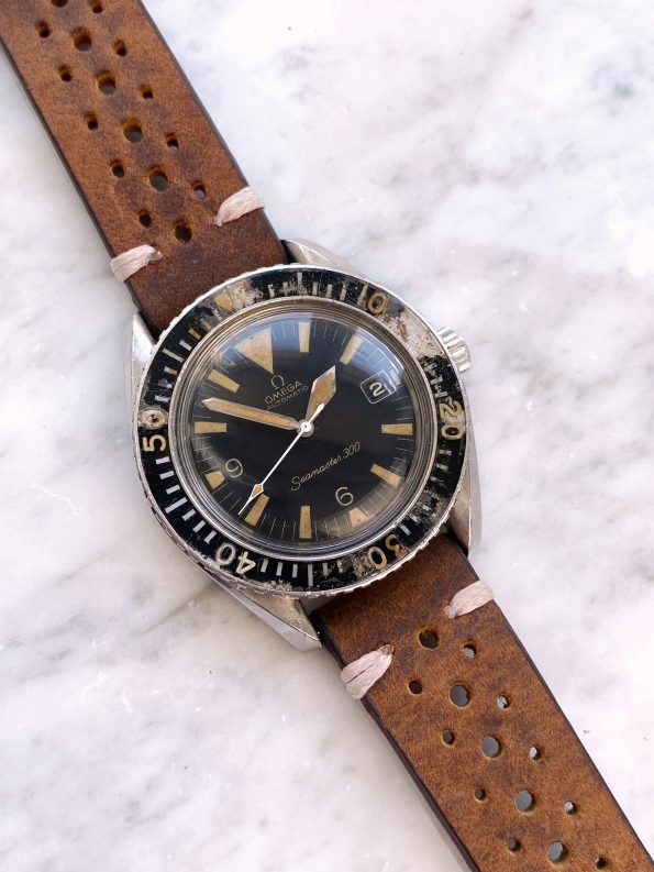 Serviced Vintage Omega Seamaster 300 Automatic Diver Big Triangle DATE EXTRACT